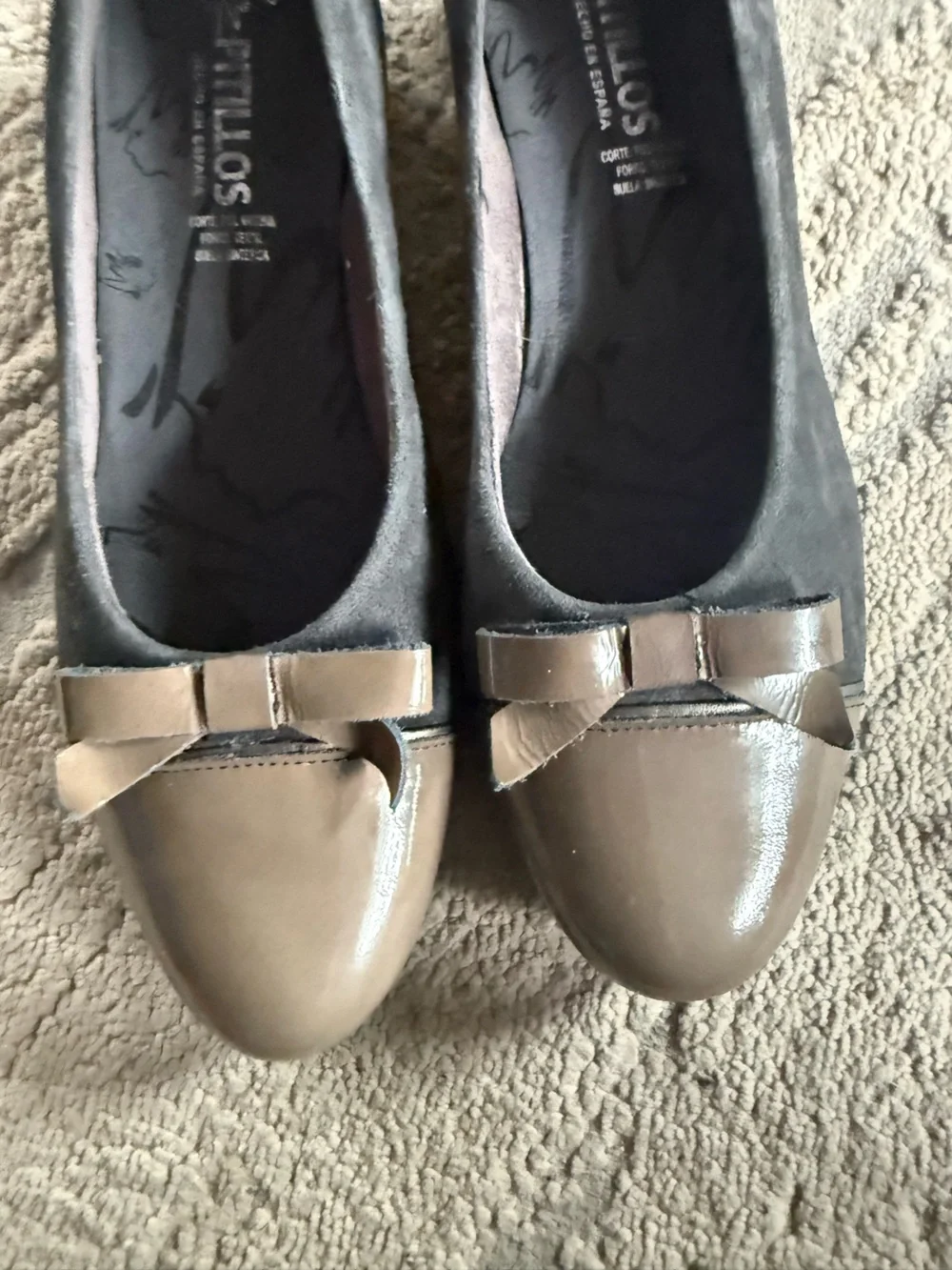 Pitillos ballet flats Taupe and gray Bows almond toe suede leather 40 / 9